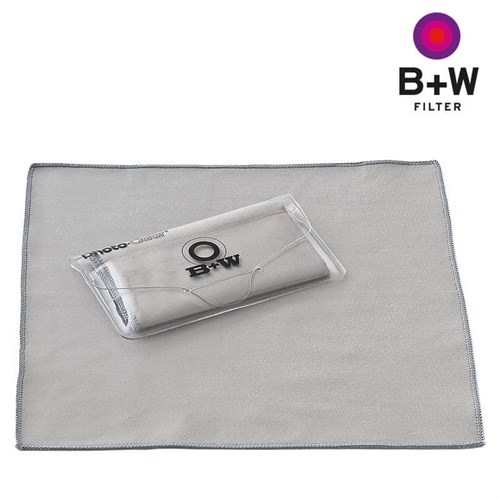 B+W Putsduk för optik, 18x18 cm