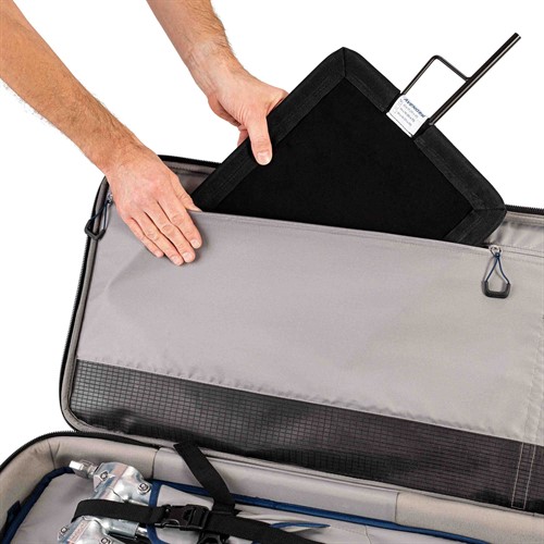 Många fack och fickor