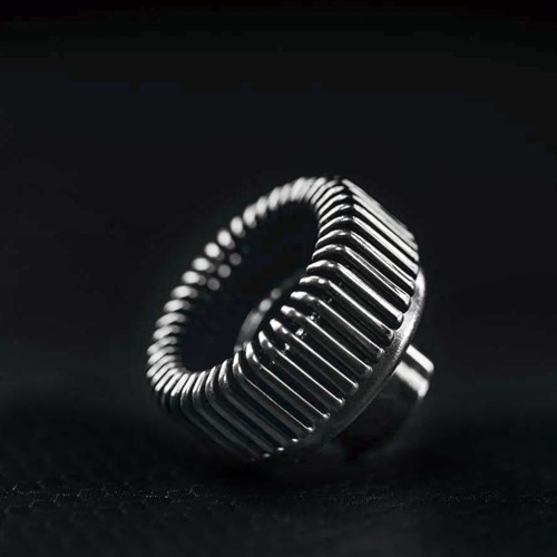 Includes a bubble dish and nozzle