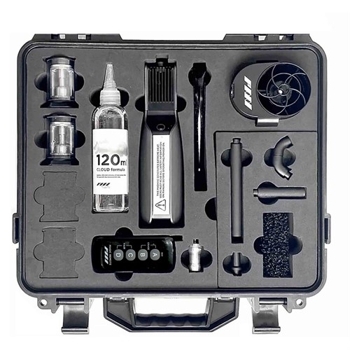 Levereras i robust väska