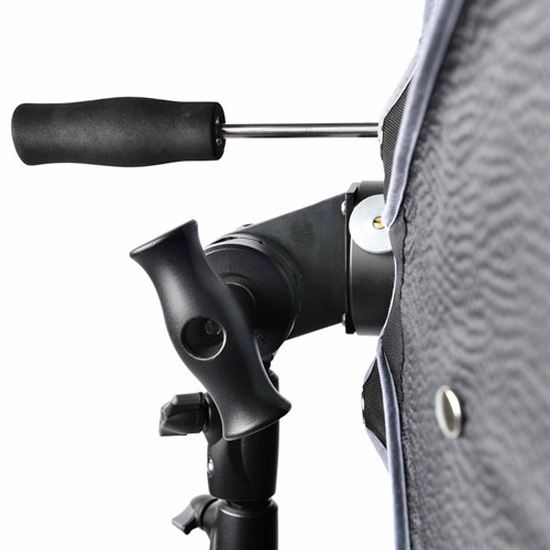 Mycket robust med rejäla låshandtag