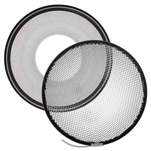 Rastrets sätts fast i refelktorn med fjäderlåsning