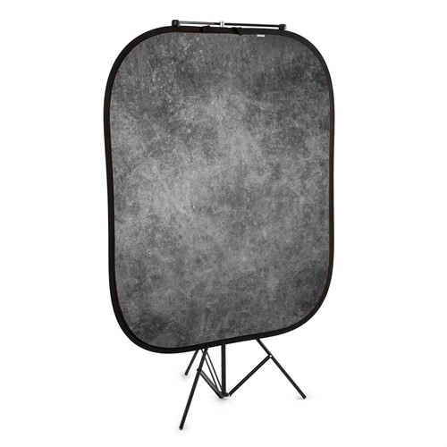 Med stativ och bakgrund (ingår ej)