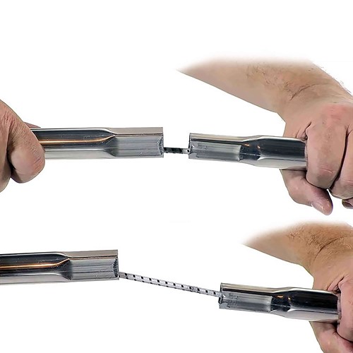 Rördelarna hålls samman med en elastisk rem