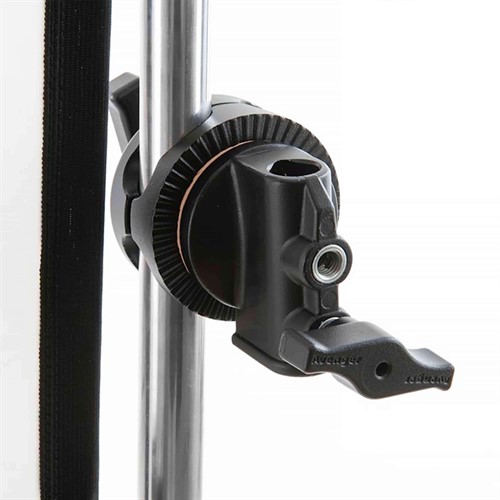 Greppar effektivt tag i aluminiumramen