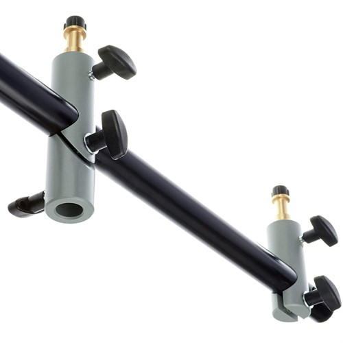 Varje fäste kan flyttas längs den 65cm långa armen