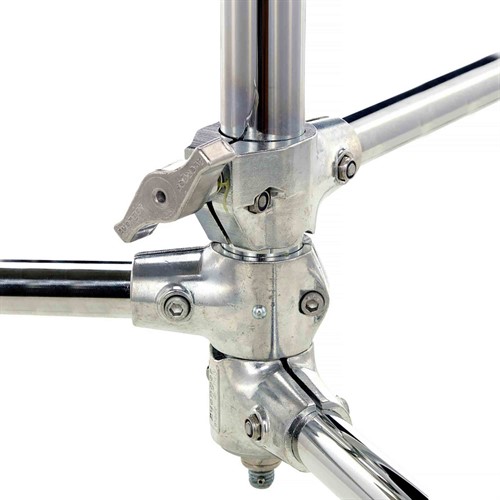 Ett av stativbenen är justerbart i höjdled/sidled