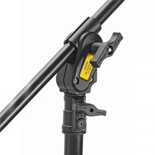 Kraftig låsning för bomfunktionen