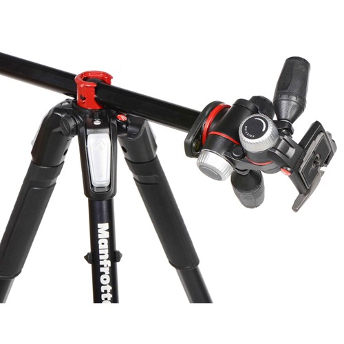 Kamerastativ med vinkelbar mittpelare