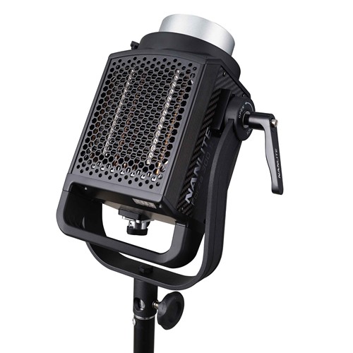 Kurvad bygel förenklar hantering