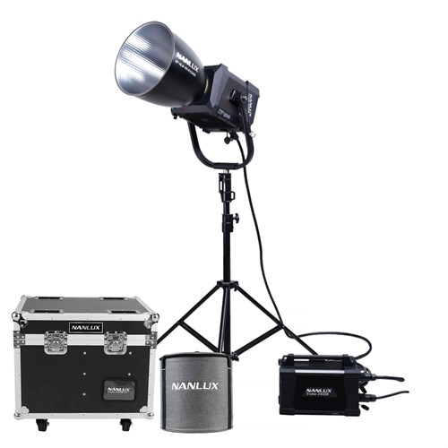 Nanlux Evoke 2400B Spotlight i Flight Case & 45° Reflektor i Softbag