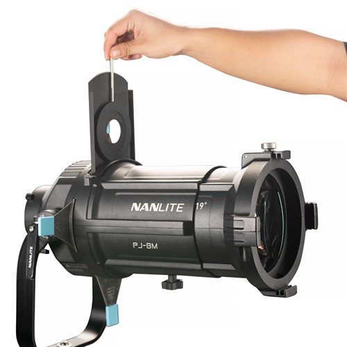 Skjuts enkelt in i facket på Nanlire PJ-BM