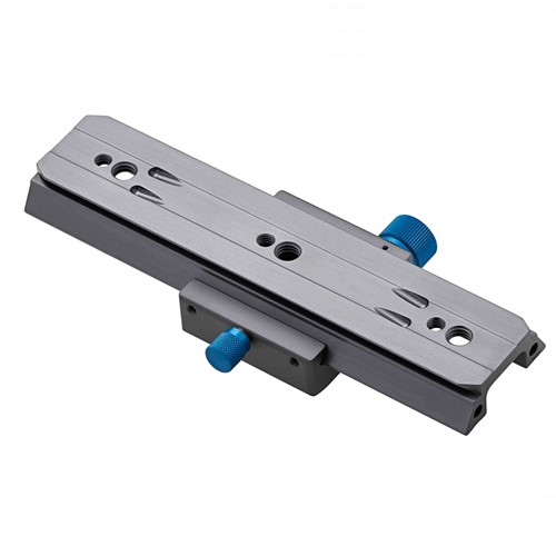 Skenan är Arca kompatibel samt har 3/8" och 1/4" gänga