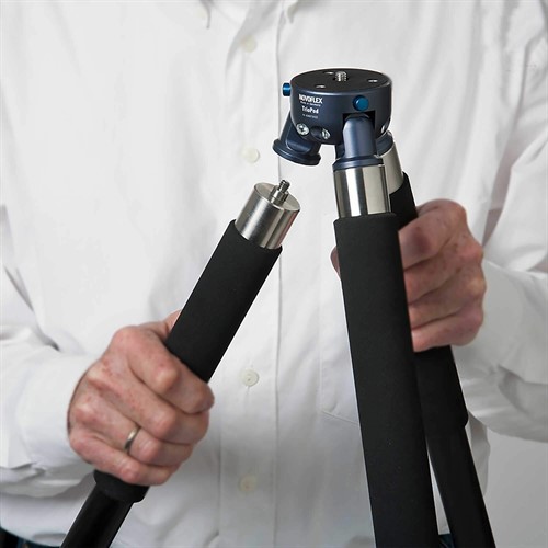 Stativbenen kan användas som enbensstativ