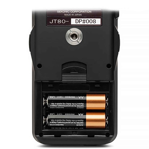 Sekonic C-800 drivs av 2 st AA batterier