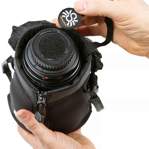 Built-in tether to attach to rear lens cap