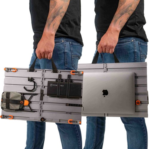 Offers an ergonomic grip