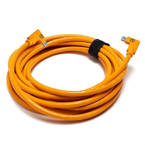 USB-C cable, length 4.6 meters