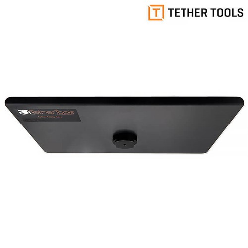 Monterad på Aero Table (bordsplattan ingår ej)