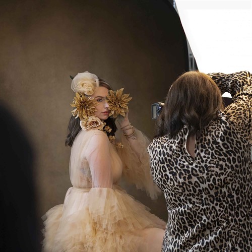 Ge instruktioner och peppa modellerna