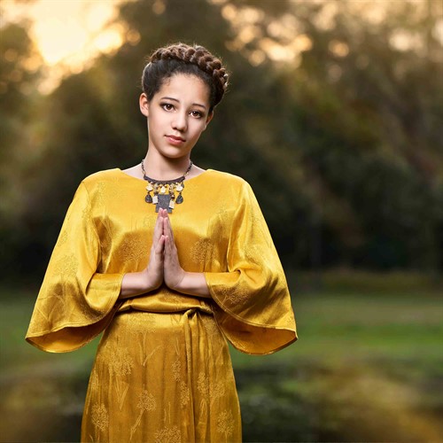 Blanda befintligt ljus med blixtljus