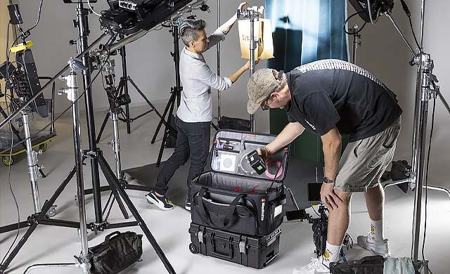Annons:007 ban-lightstand-general-007.jpg