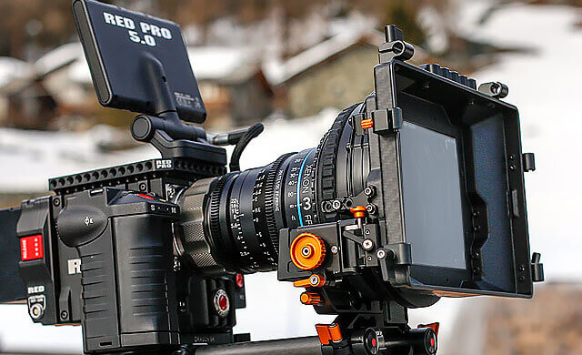 Ad:002 ban-schn-ndcl-002.jpg