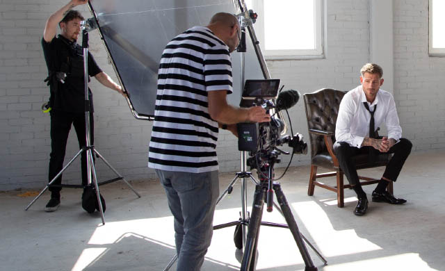 Ad:007 ban-video-head-007.jpg